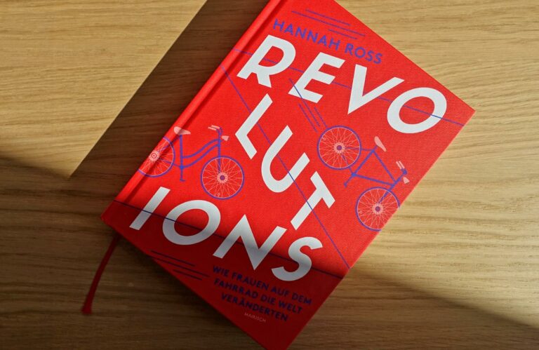 Buch-Fahhrad-Frauen-Revolutions-Hannah-Ross-1