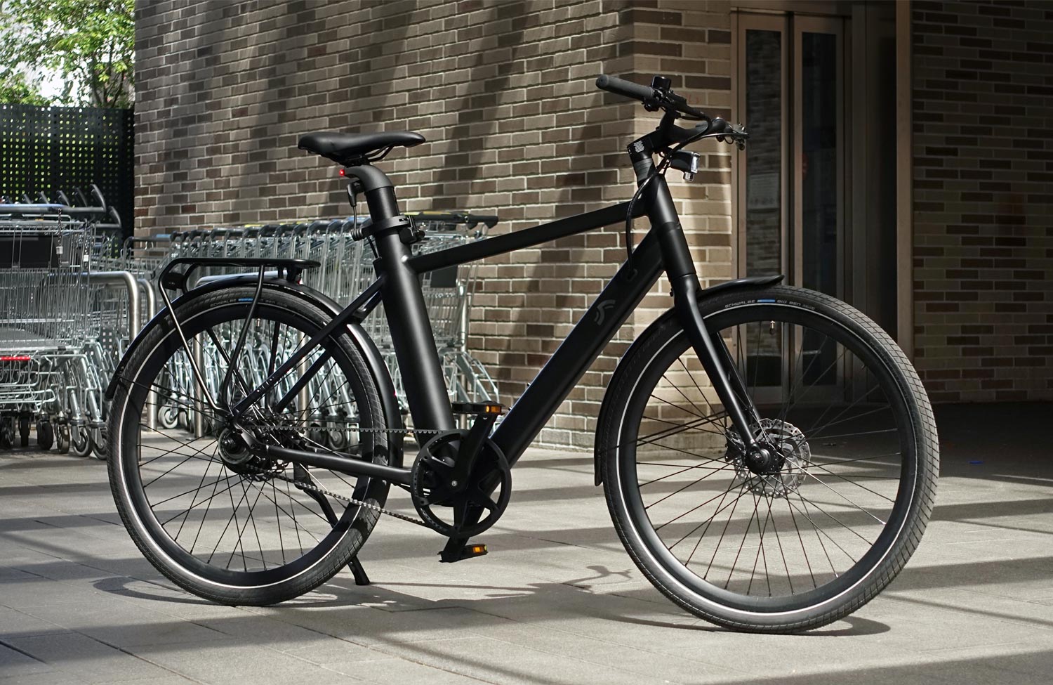Rückschau und Ausblick: Welche Urban Bike-Neuheiten erwarten uns 2025? 5 Lidl Crivit Urban Bike X 2 Test Review Look