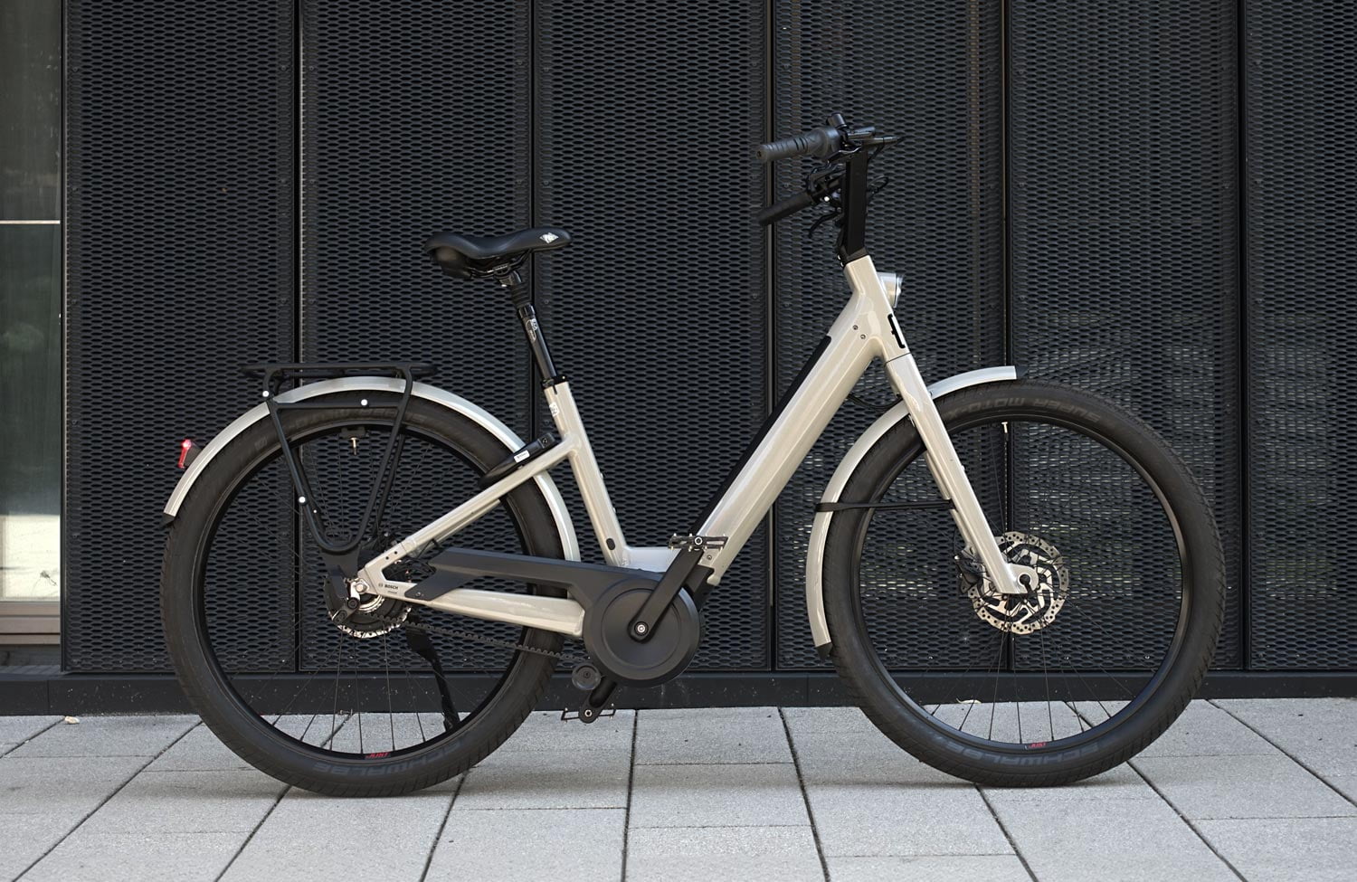 Moustache Lundi 27.6 im Test: zeitloser Klassiker mit modernen Features 3 Moustache Lundi 27 Test Review Design