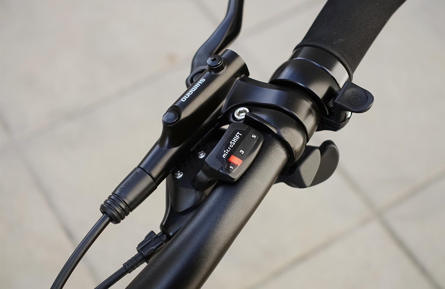 Mut zu Neuem: das Orbea Diem mit innovativem Rahmen und eigenständigem Design im Test 5 Orbea Diem Test Review MicroShift Nexus Trigger