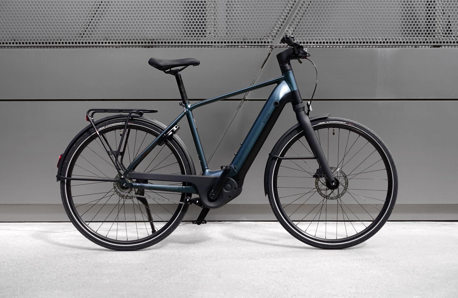 Innovativer Allrounder: Decathlon Rockrider E-ACTV 900 mit Automatikgetriebe 1 Test Decathlon BTWIN LD 920E Design